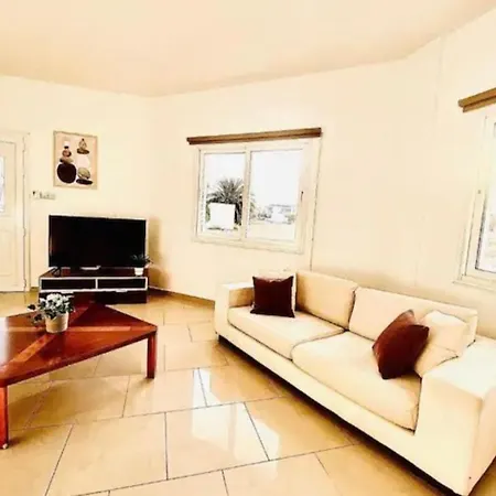 Valentine Family * Kiti